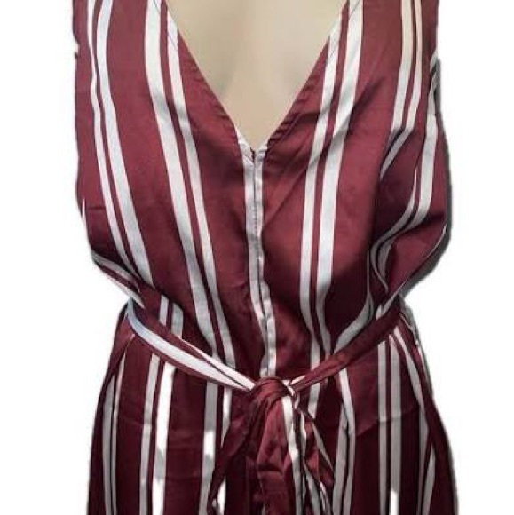 NWT Anthropologie Silky Pajama Romper - Large - Picture 2 of 2